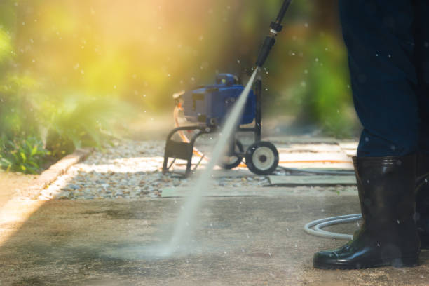 Best Pool Deck Cleaning  in Seaford, NY